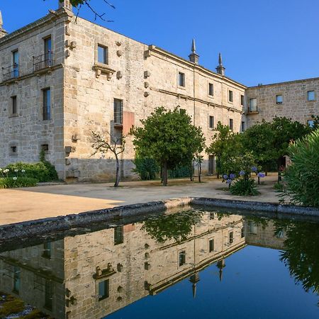 Pousada Mosteiro De Amares Exterior photo
